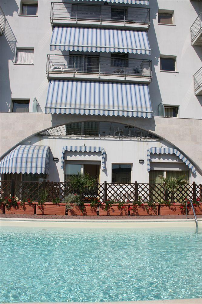 Residence Moderno Lido Di Savio Exteriér fotografie
