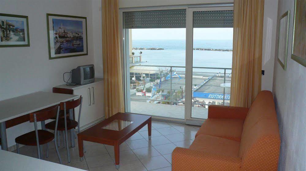 Residence Moderno Lido Di Savio Exteriér fotografie