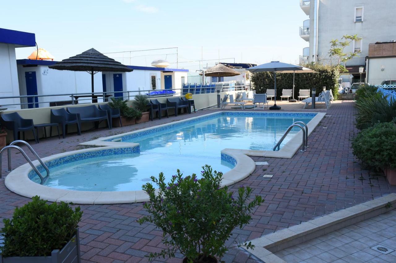 Residence Moderno Lido Di Savio Exteriér fotografie